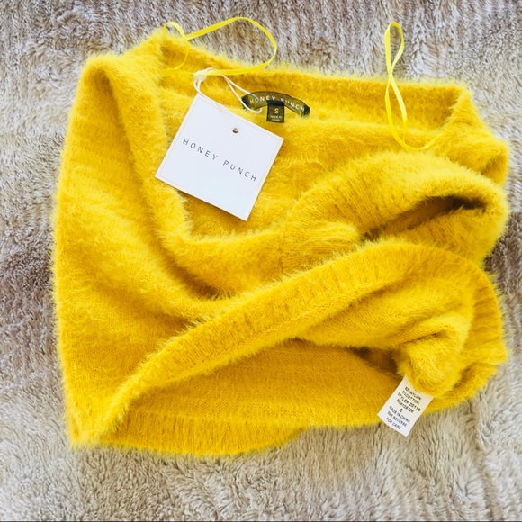 FUZZY YELLOW 90’s Inspired HALTER TOP Small S NEW - Picture 5 of 8